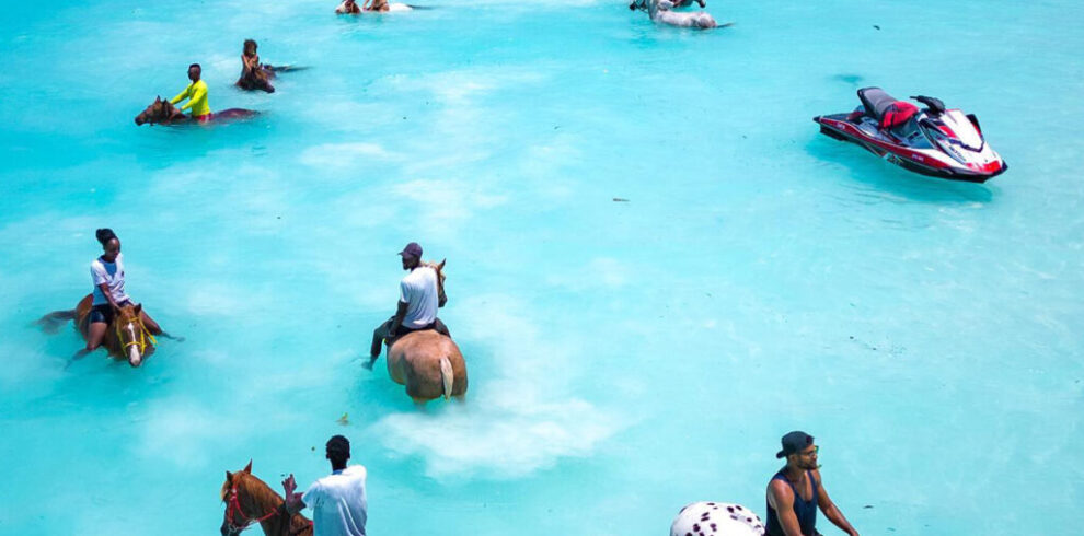 Horseback-Riding-in-Nungwi-06-1024×614